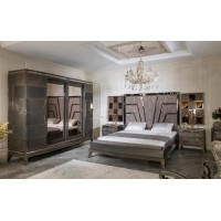 Lavin Antic Bed Set